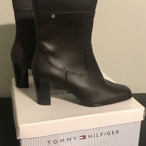 Tommy Hilfiger leather boots